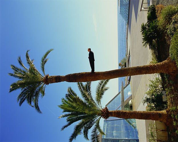 Philippe Ramette, Irrational Walk